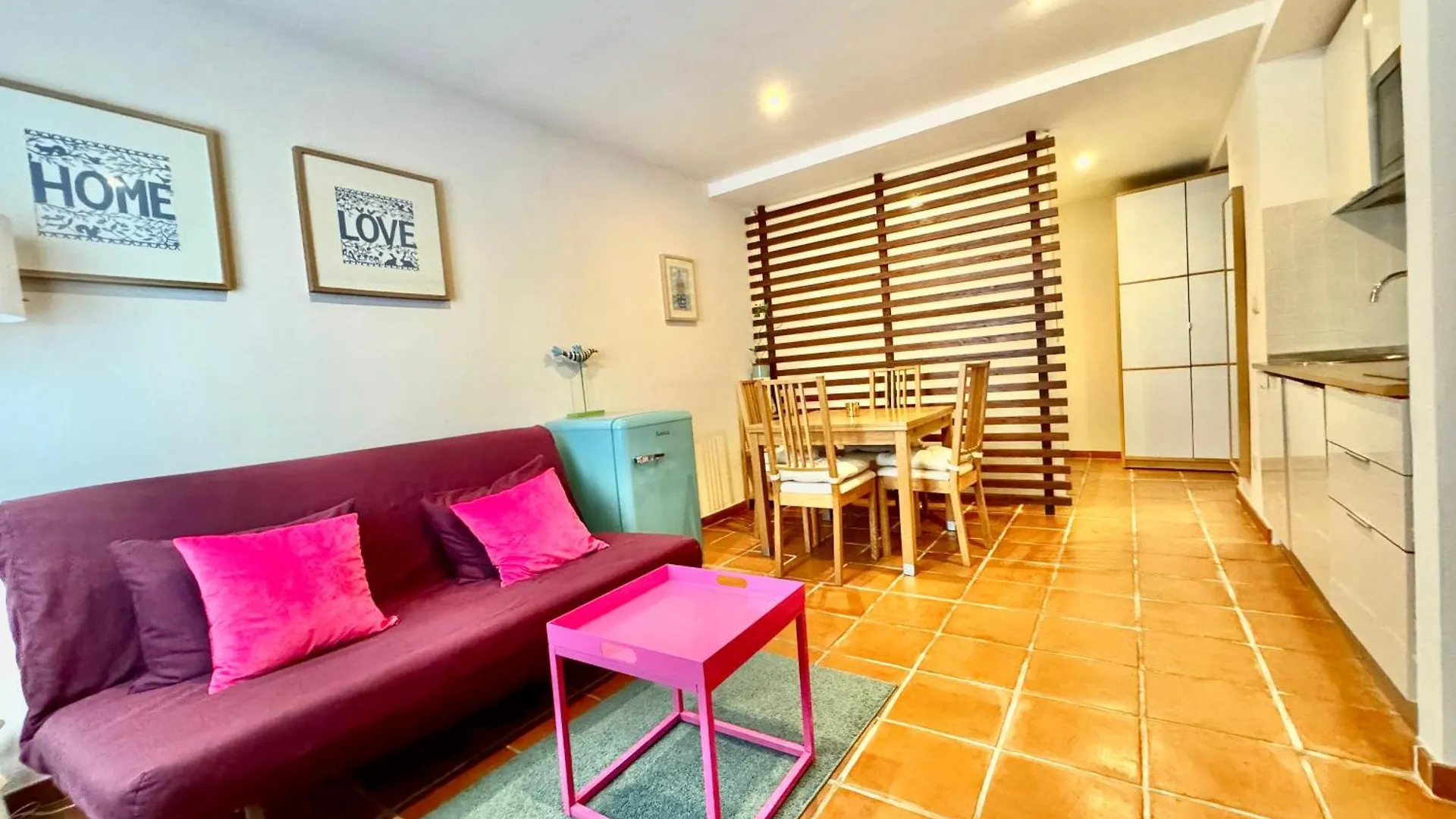 그라나다 La Casita De La Esquina 아파트